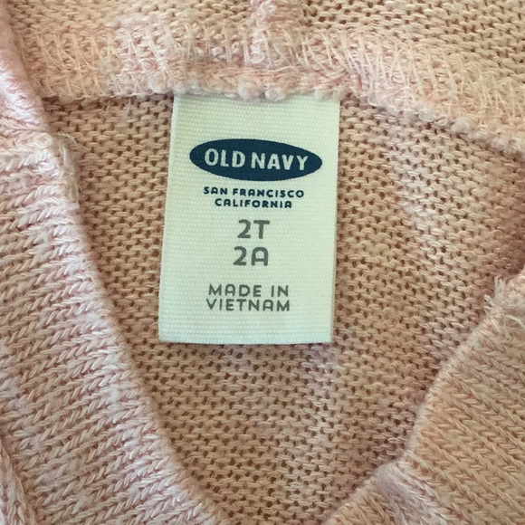 Old Navy pullover hoodie 2T ๐ฟ - Picture 2 of 4